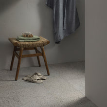 Bild in Galerie-Viewer laden, Borghamskalksten gråbrun hyvlad i badrum